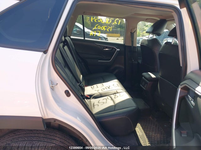 2T3R1RFVXMC157002 Toyota a25a-fks