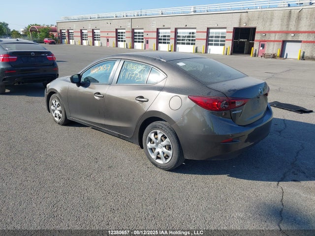 Mazda pe 2014 JM1BM1U79E1117779 Image 3