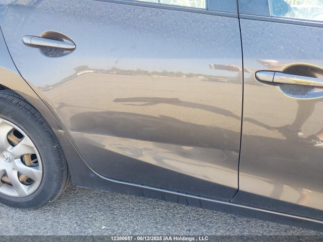 Mazda pe 2014 JM1BM1U79E1117779 Image 6