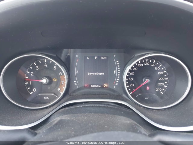 3C4NJDABXJT209941 Jeep 2018