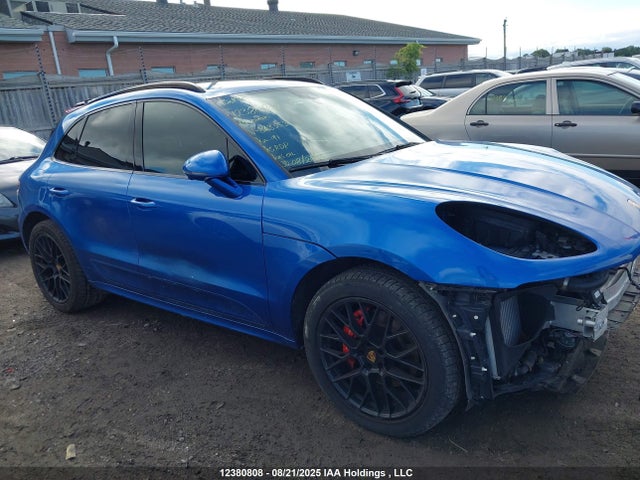 Porsche Macan 2018 WP1AG2A53JLB63553 Image 13