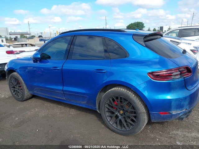 Porsche Macan 2018 WP1AG2A53JLB63553 Image 14