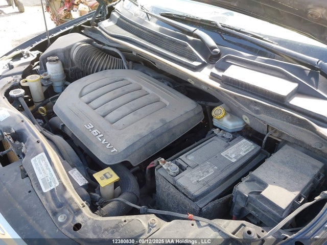 2C4RC1CG0ER351887 Chrysler Town and Country