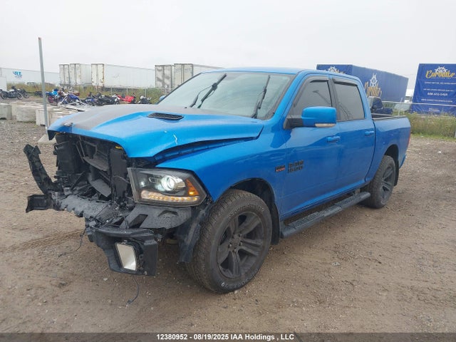 RAM 1500 2018 1C6RR7MT6JS191964 Image 2