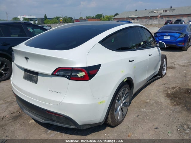 Tesla Model Y 2022 7SAYGDEE4NF424786 Image 4