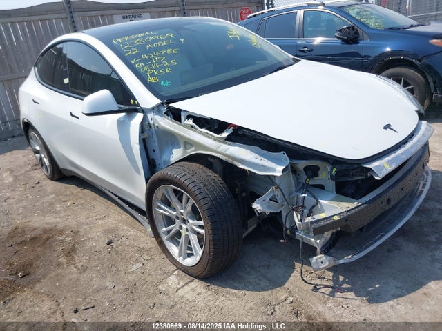 Tesla Model Y 2022 7SAYGDEE4NF424786 Image 6