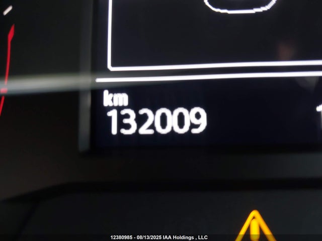 3VWE57BU5MM077611 Volkswagen tsi