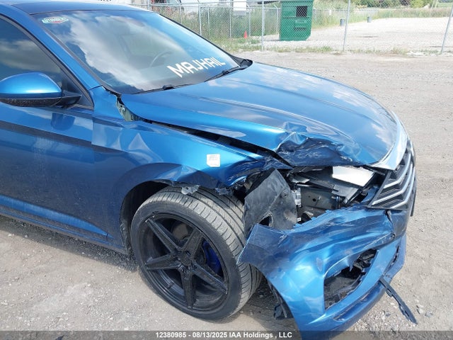 3VWE57BU5MM077611 Volkswagen tsi