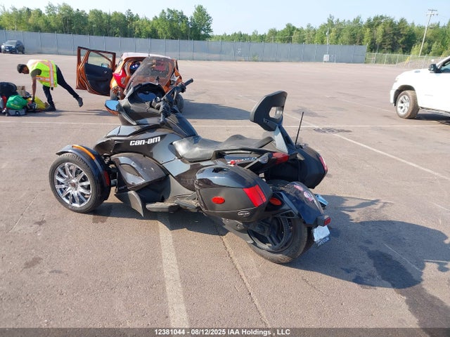 Can-Am 991 Etc 2014 2BXNCBC11EV000915 Image 3