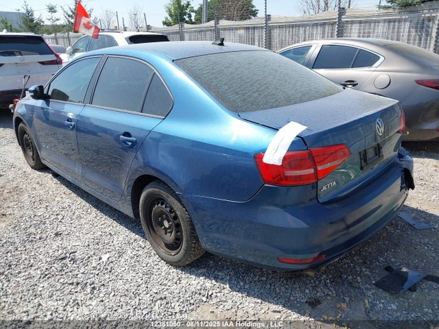 3VW2K7AJ0FM425238 Volkswagen 2015
