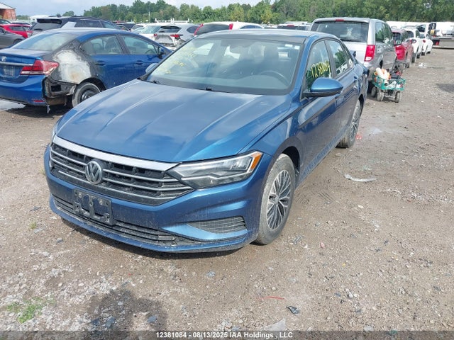 3VWE57BU8KM210696 Volkswagen 1.8 tsi