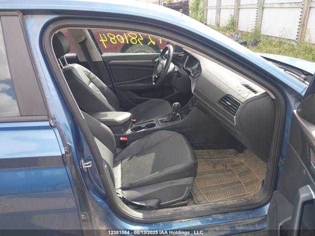 3VWE57BU8KM210696 Volkswagen 1.8 tsi
