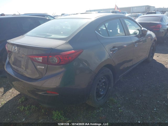 JM1BM1V76E1164945 Mazda pe