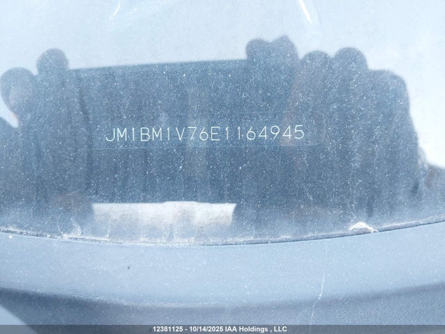 JM1BM1V76E1164945 Mazda pe