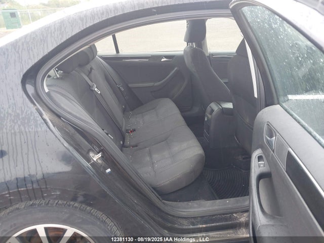 3VWD07AJ3FM298807 Volkswagen 1.8t