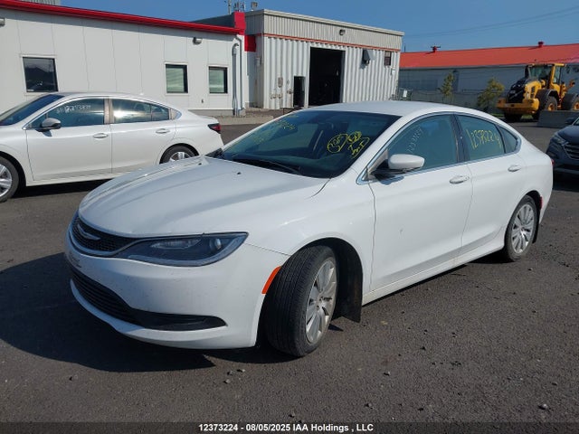 1C3CCCFB7GN187625 Chrysler 200