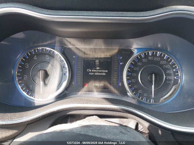 1C3CCCFB7GN187625 Chrysler 200