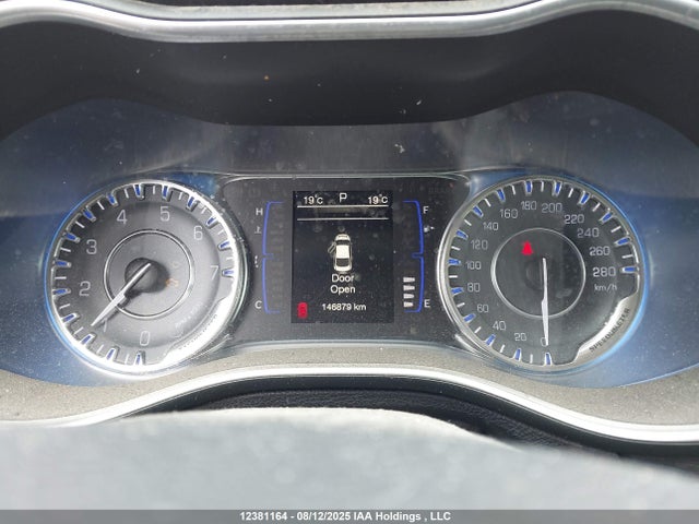 1C3CCCFBXGN122770 Chrysler 200
