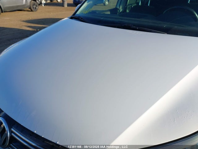 WVGJV3AX1EW539679 Volkswagen Tiguan