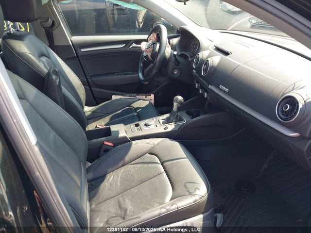 WAUB8GFF0J1053957 Audi A3