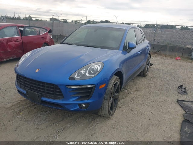 Porsche Macan 2015 WP1AB2A5XFLB43239 Image 2