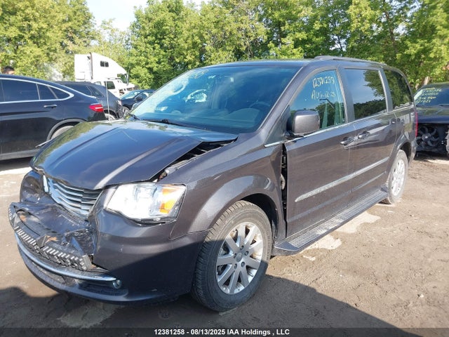 2C4RC1BG7GR101213 Chrysler Town and Country
