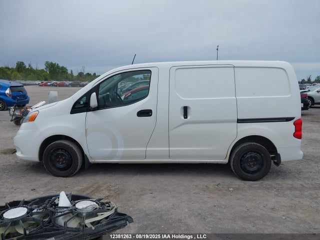 Nissan 2017 2017 3N6CM0KN3HK720601 Image 14