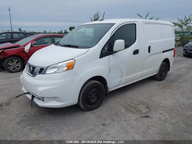 Nissan 2017 2017 3N6CM0KN3HK720601 Image 2