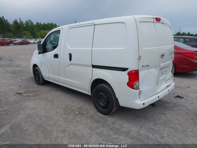 Nissan 2017 2017 3N6CM0KN3HK720601 Image 3