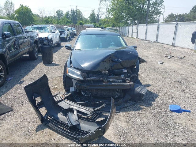 3VWD07AJ2EM413881 Volkswagen Jetta