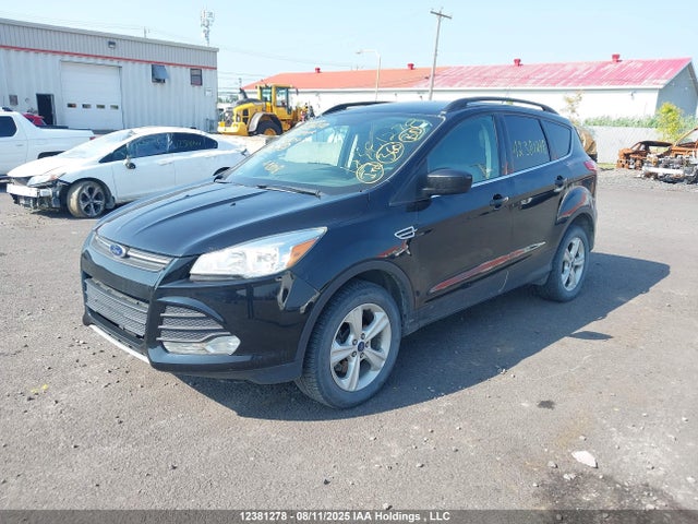 1FMCU9GX2GUC69043 Ford Escape