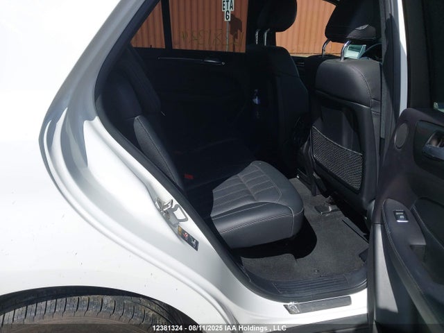 4JGDA5GB9GA699373 Mercedes-Benz m276