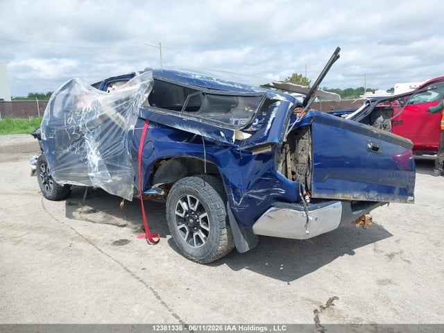 Продаж на аукціоні авто 2015 Toyota Tundra Sr 5.7l V8, vin: 5TFUY5F1XFX465635, номер лоту: 12381336