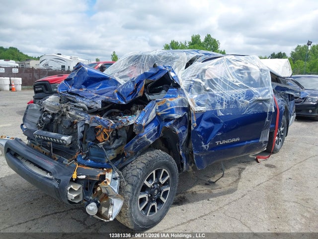 Продаж на аукціоні авто 2015 Toyota Tundra Sr 5.7l V8, vin: 5TFUY5F1XFX465635, номер лоту: 12381336