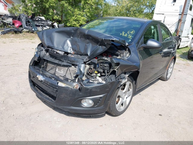 1G1JC5EH8E4201516 Chevrolet luw