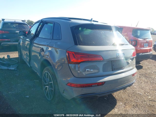 Audi Q5 2021 WA1EAAFY3M2028112 Image 3