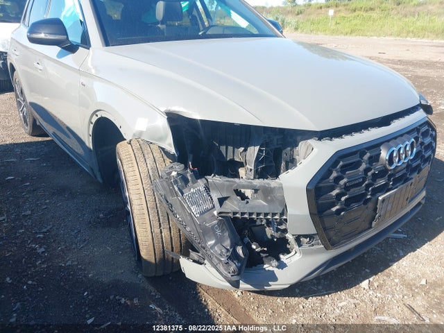 Audi Q5 2021 WA1EAAFY3M2028112 Image 6