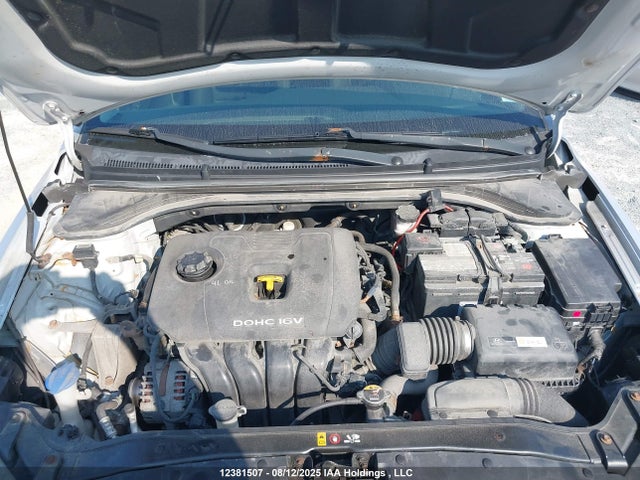 KMHD84LF7HU152973 Hyundai Elantra