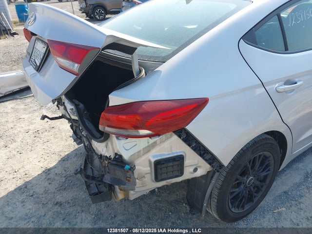 KMHD84LF7HU152973 Hyundai Elantra