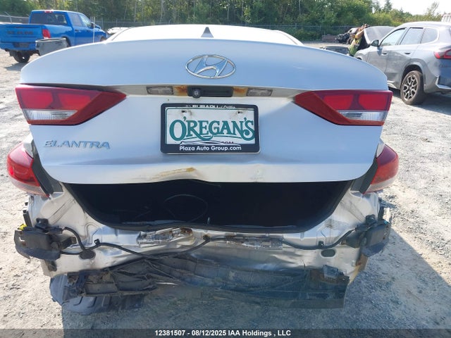 KMHD84LF7HU152973 Hyundai Elantra