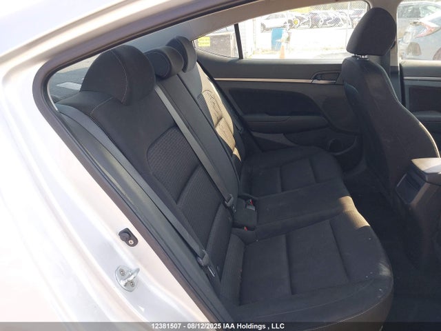 KMHD84LF7HU152973 Hyundai Elantra