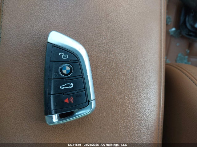 WBA5R7C51KFH10584 BMW 330I