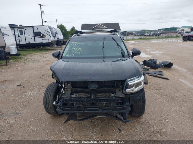 3VV3X7B21NM091575 Volkswagen tsi