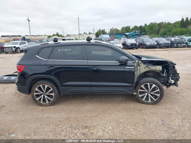 3VV3X7B21NM091575 Volkswagen tsi