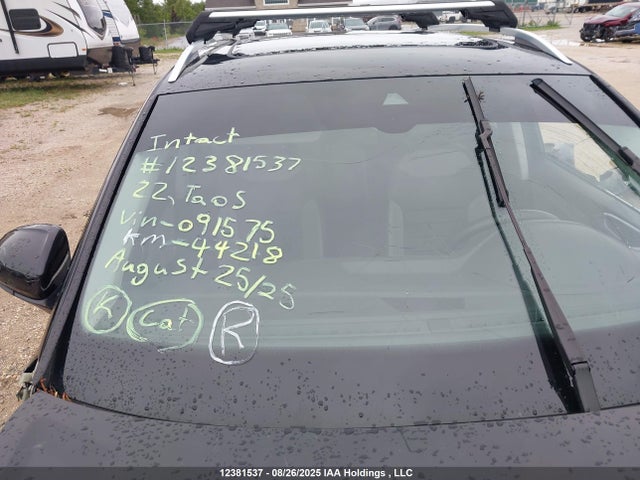 3VV3X7B21NM091575 Volkswagen tsi
