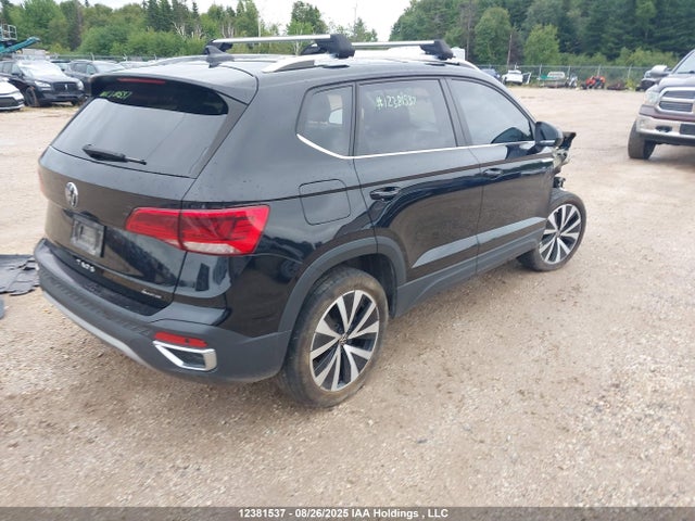 3VV3X7B21NM091575 Volkswagen tsi