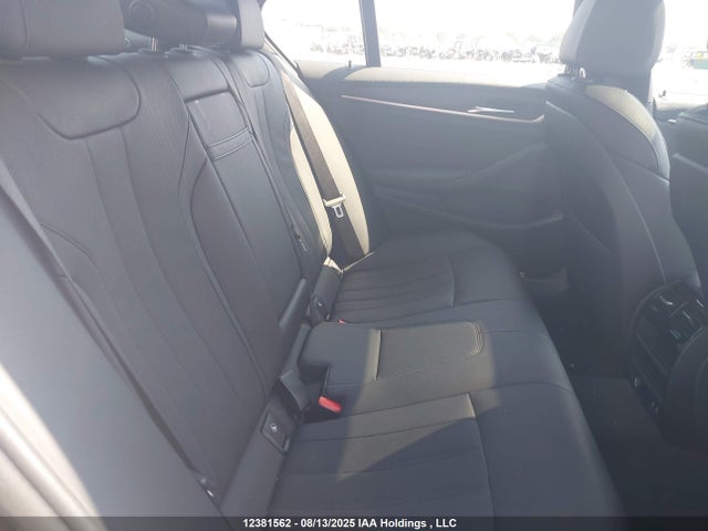 WBA13BJ02NCK15999 BMW 530I