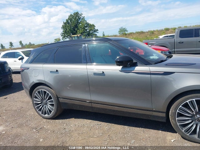 Land Rover aj126 2018 SALYM2RV3JA726215 Image 14