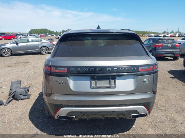 Land Rover aj126 2018 SALYM2RV3JA726215 Image 17