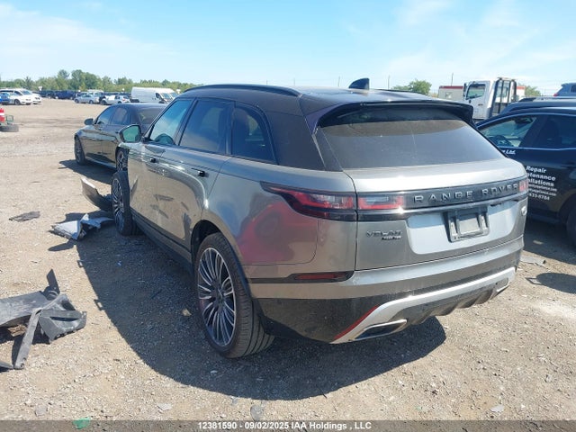 Land Rover aj126 2018 SALYM2RV3JA726215 Image 3